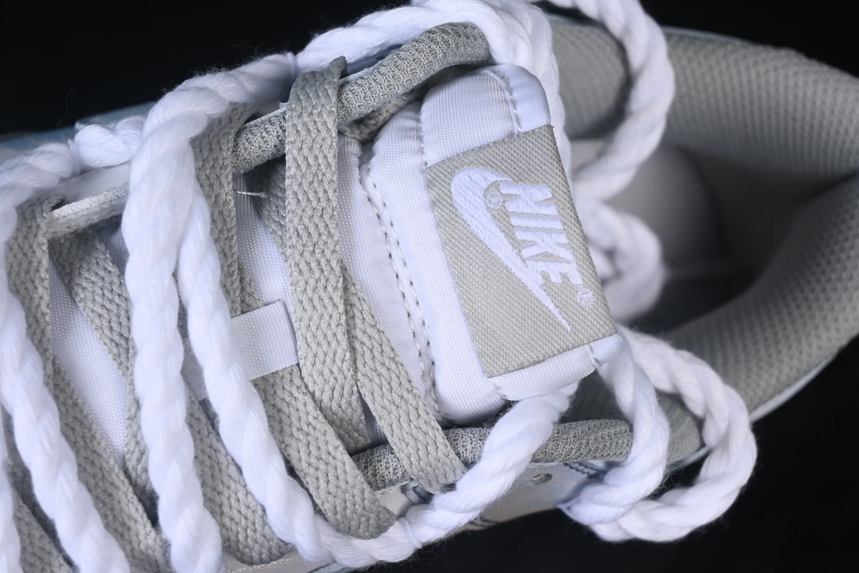All categories Nk SB Dunk Series Nk SB Dunk Low High-end customized low-top sneakers Nike SB Dunk Low Fantasy Starry Sky Straps Low-top casual sneakers DD1391-103